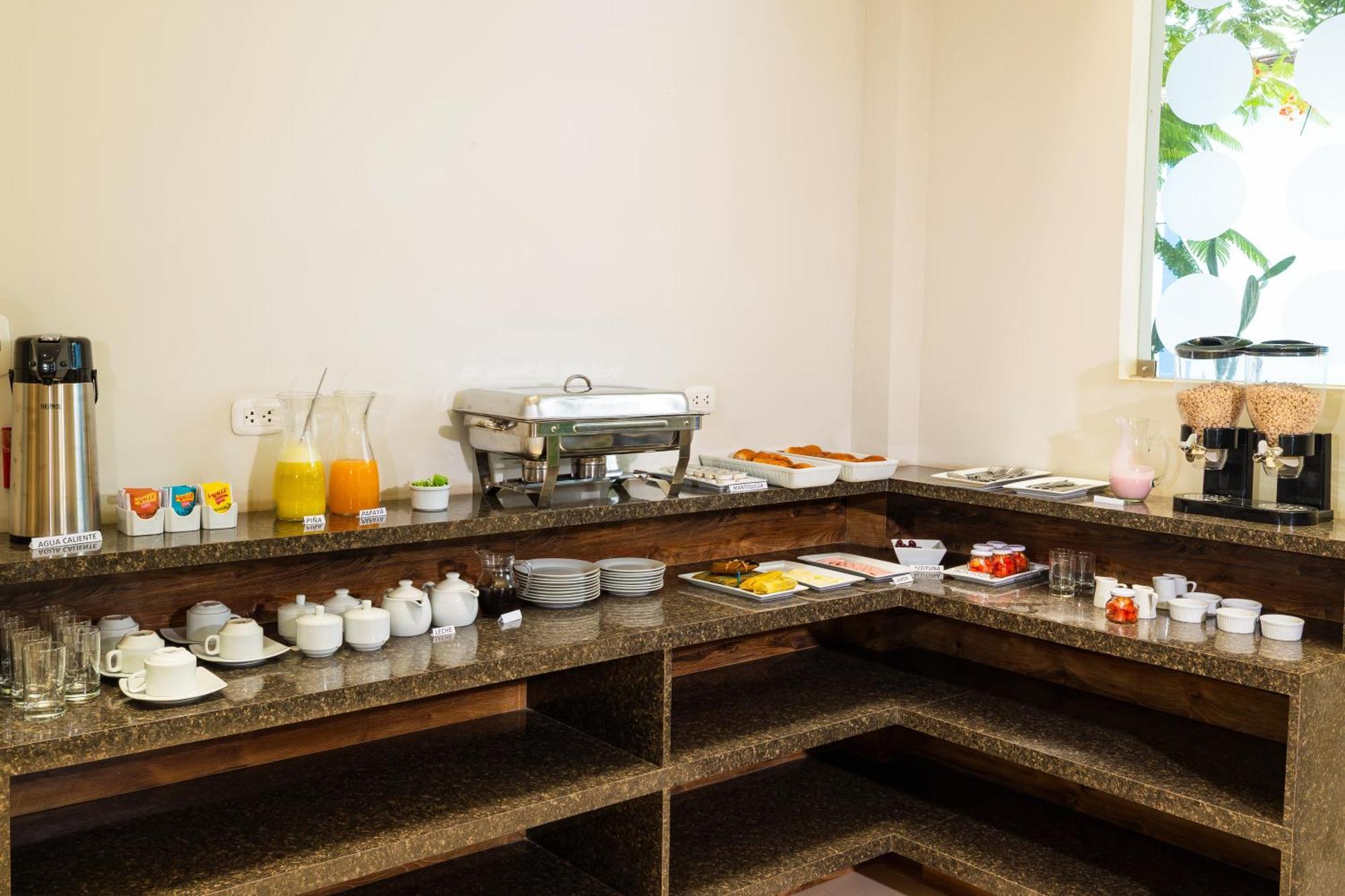 Hotel Solec ピウラ エクステリア 写真
